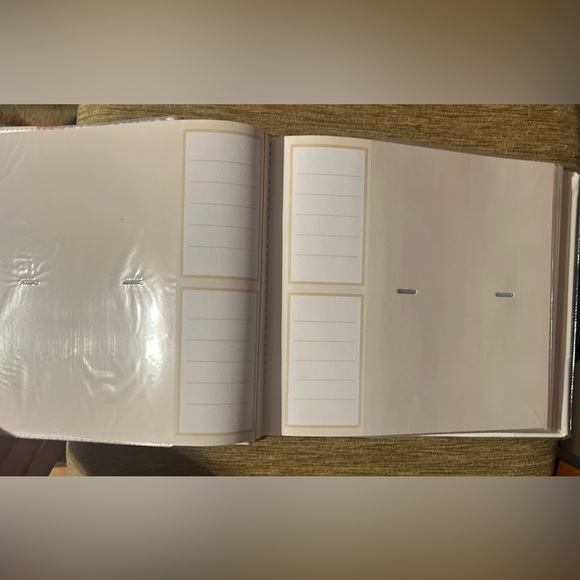 NWT- Recollections photo album. - Picture 3 of 6